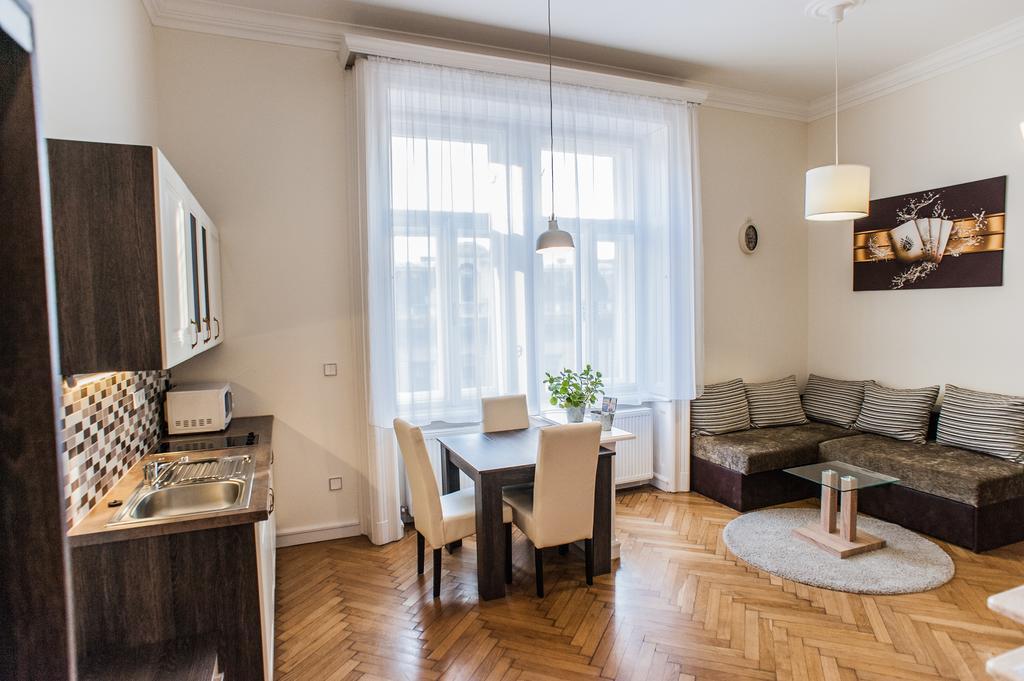All In Apartman Budapest Habitación foto
